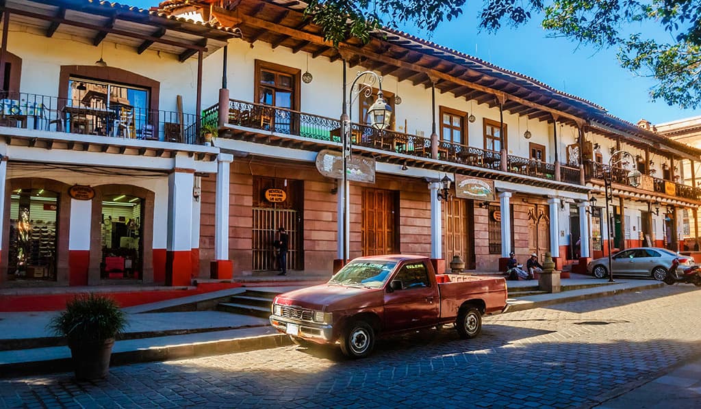La navidad se vive mejor en Valle de Bravo: Una experiencia mágica e inolvidable